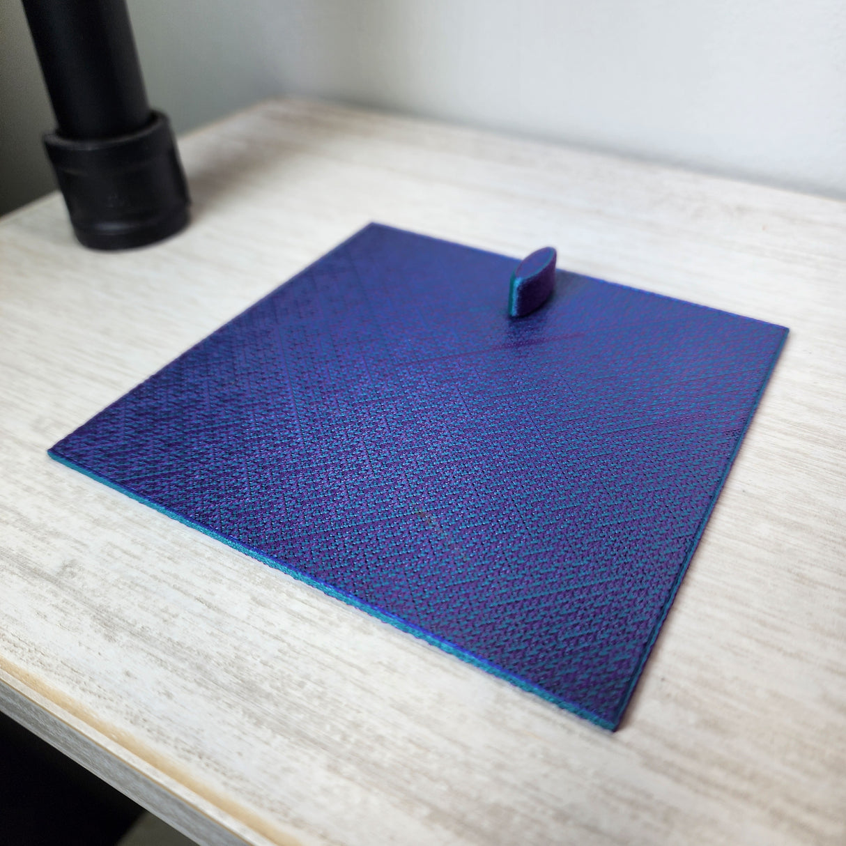 Removable floor insert for the 5x5x8 Magnetic Flat Top