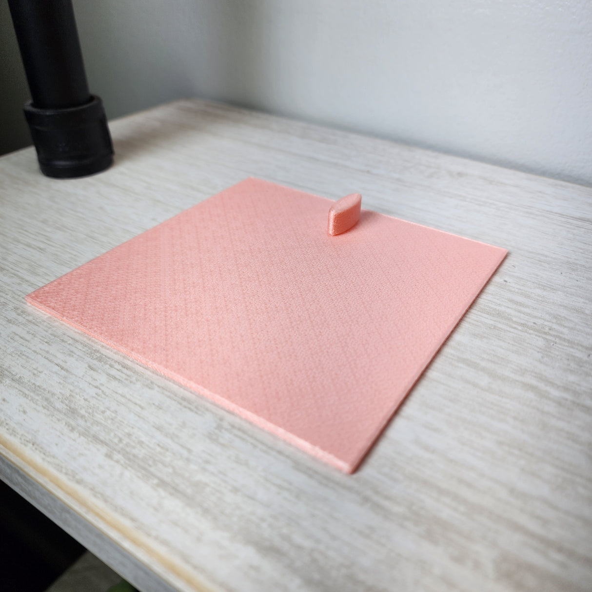 Removable floor insert for the 5x5x8 Magnetic Flat Top