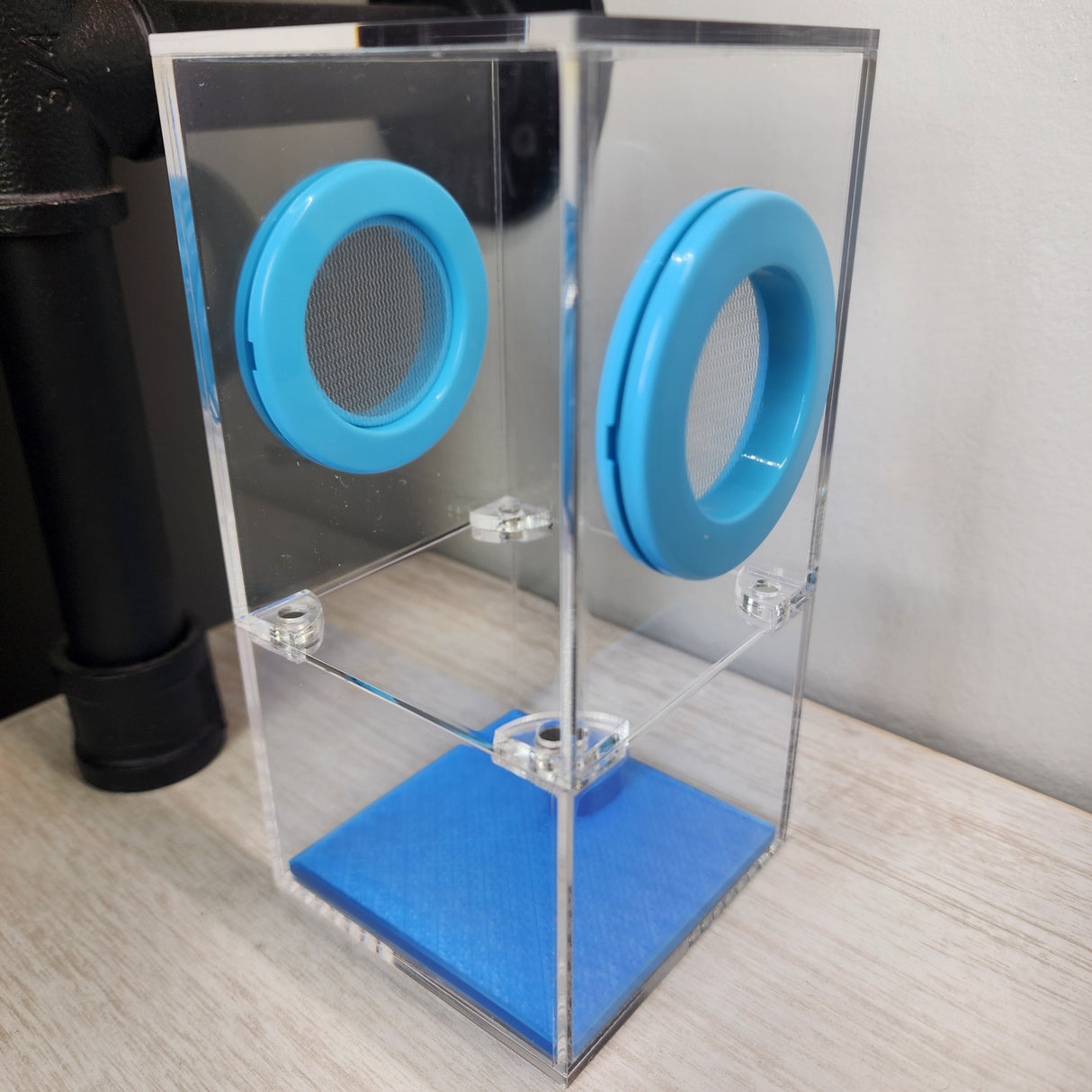 Removable floor insert for the 3x3x6 Magnetic Flat Top