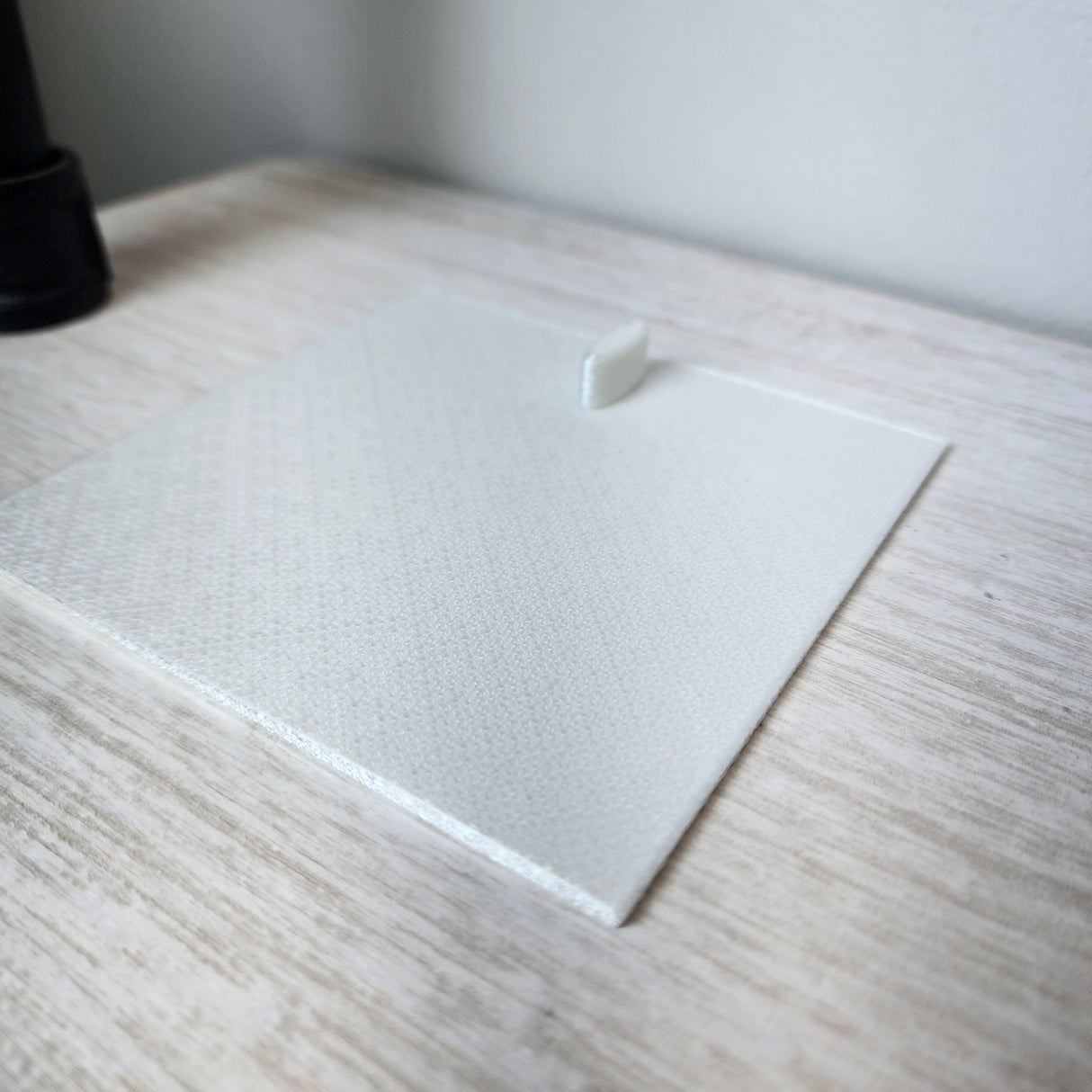 Removable floor insert for the 5x5x8 Magnetic Flat Top