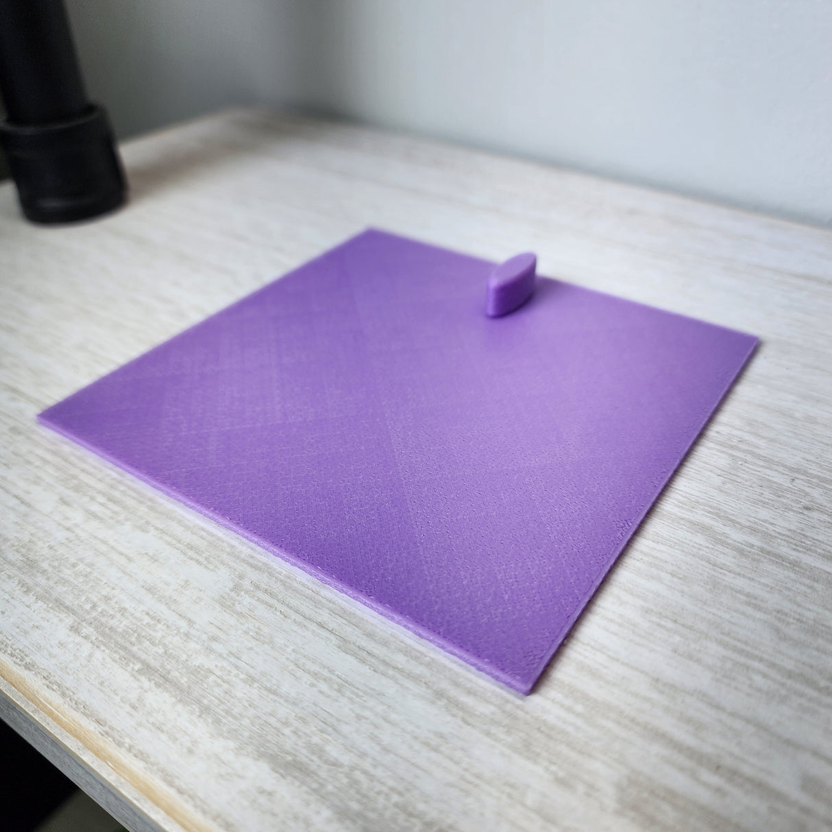 Removable floor insert for the 5x5x8 Magnetic Flat Top