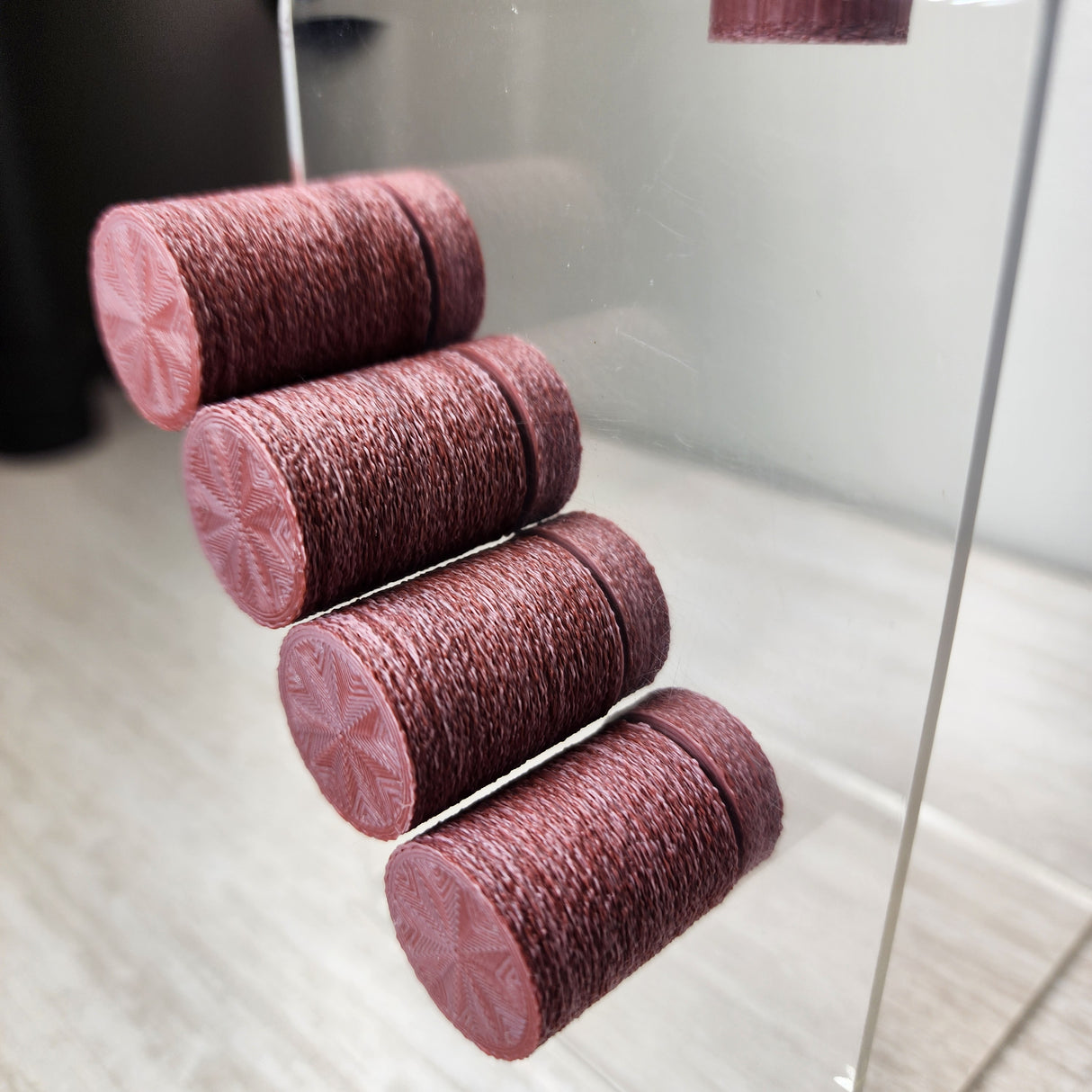 Magnetic Spoody Perch for Jumping Spiders 1 and 4 CT