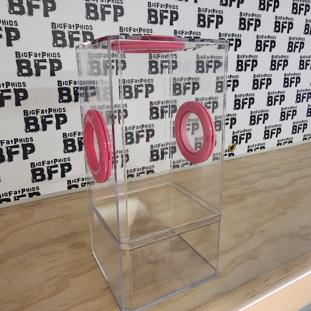 B-STOCK Flip Top Tri-Vent Spider Condo Jumping Spider Enclosure (holds Fruitflies)