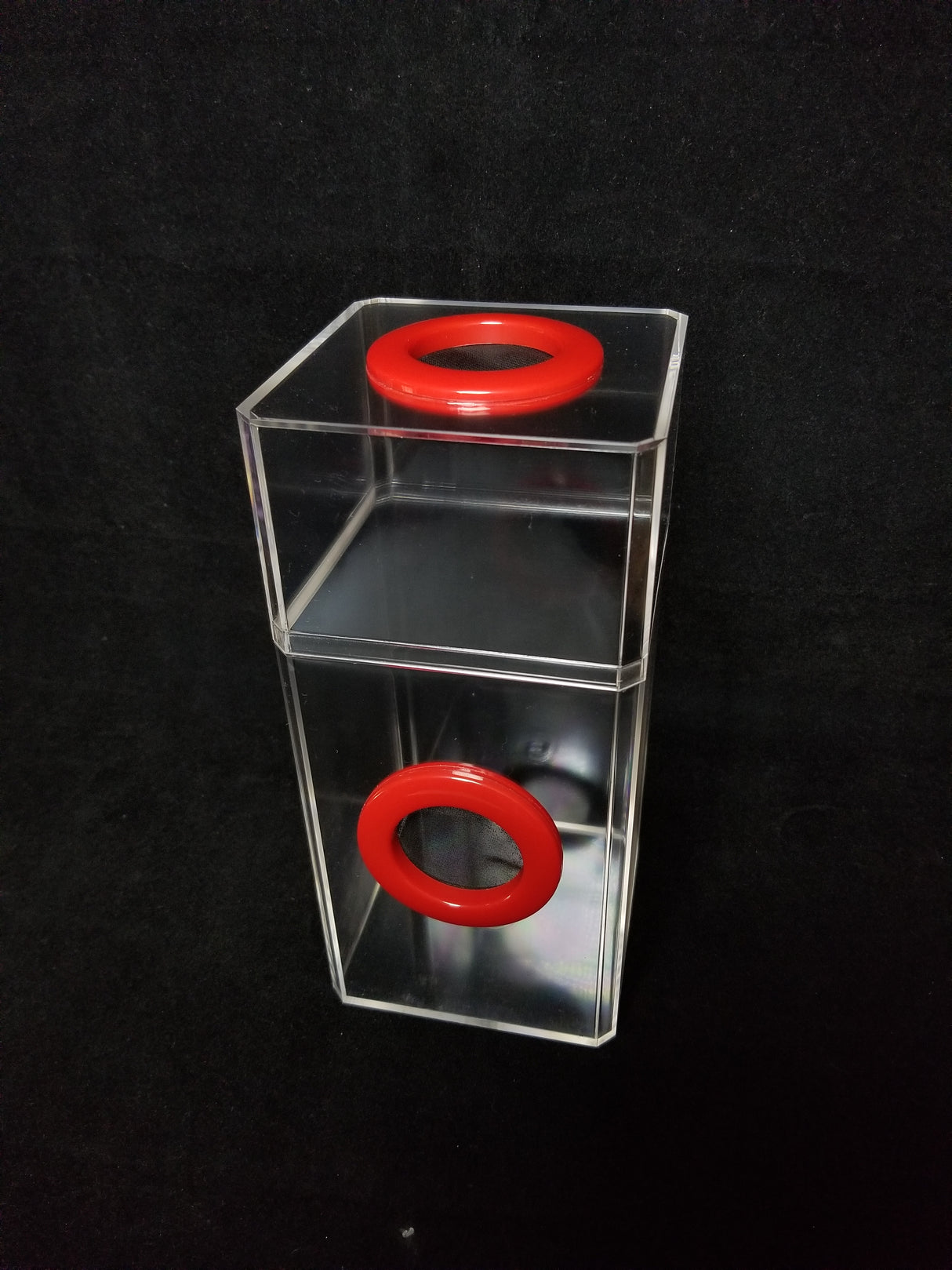B-STOCK Classic Dual Vent Spider Condo Jumping Spider Enclosure (holds Fruitflies)