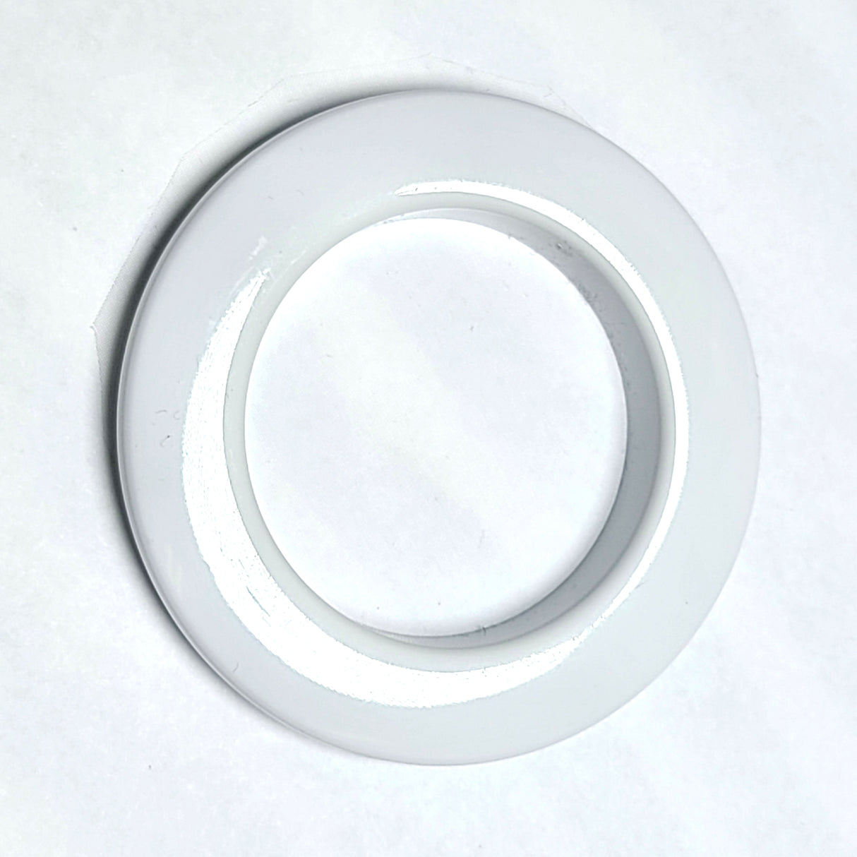 B-STOCK Flip Top Dual Vent Spider Condo Jumping Spider Enclosure (holds Fruitflies)