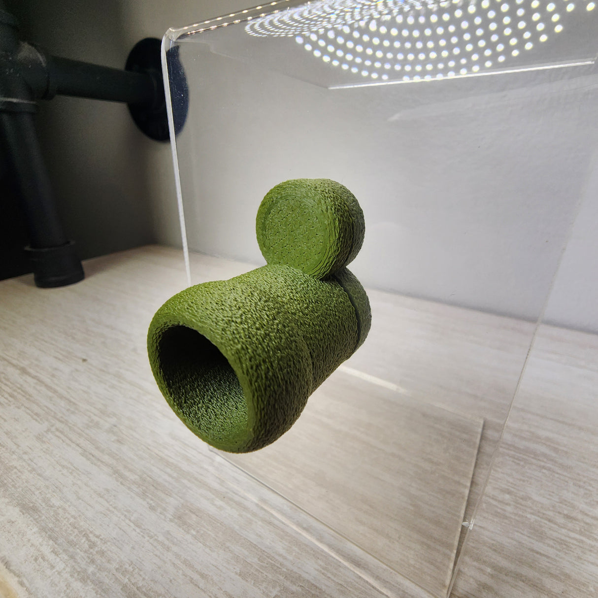 Spy Hides for Jumping Spiders