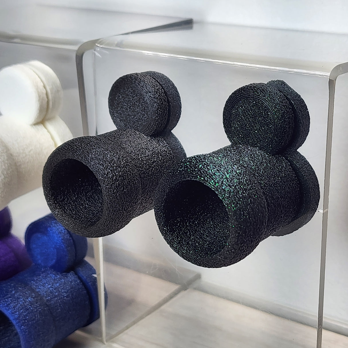 Spy Hides for Jumping Spiders