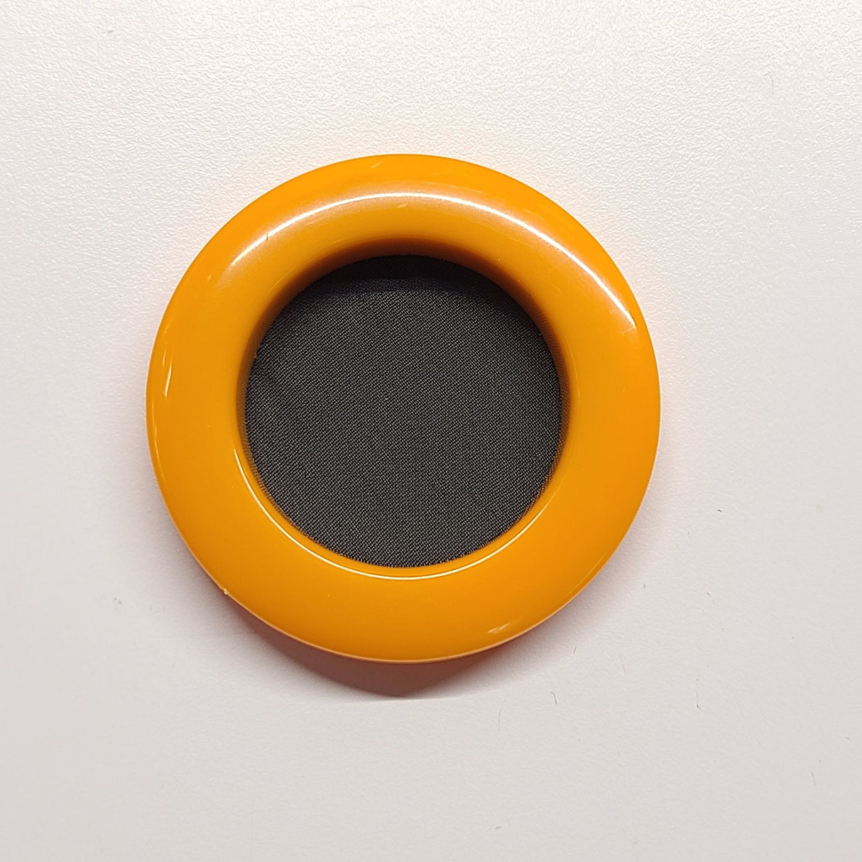 B-STOCK Flip Top Tri-Vent Spider Condo Jumping Spider Enclosure (holds Fruitflies)